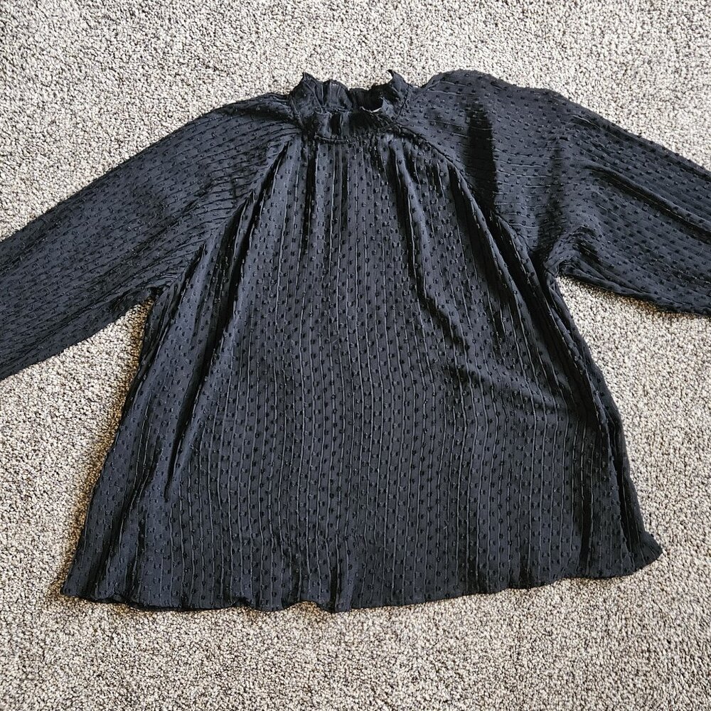 H&M Black Blouse